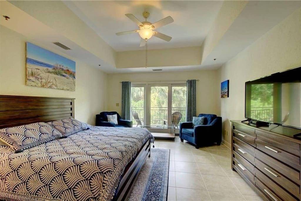 Ganze Wohnung, Beach Air - Free Bikes - Walk 2 Pier Village & Beach in St. Simons Island, Glynn County