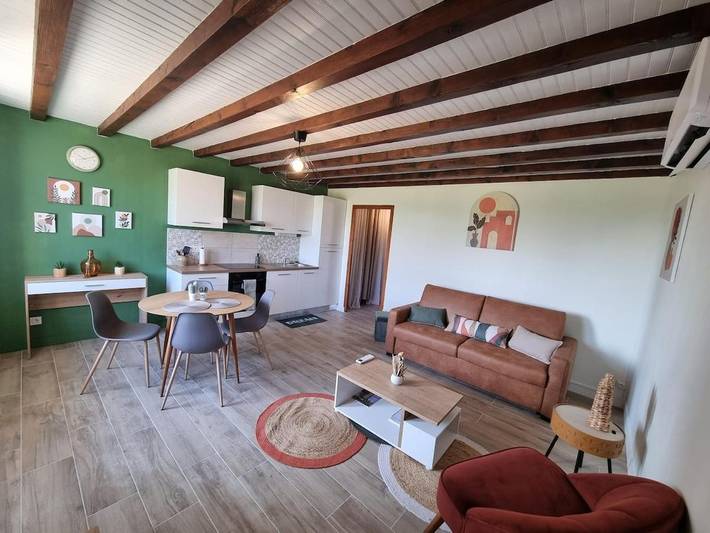 Appartement de vacances pour 4 personnes, avec jardin