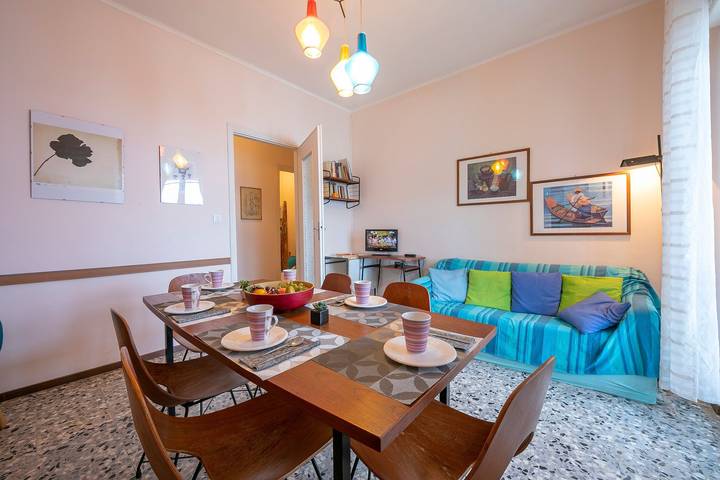 Appartamento per 6 persone, con balcone in Borghetto Santo Spirito