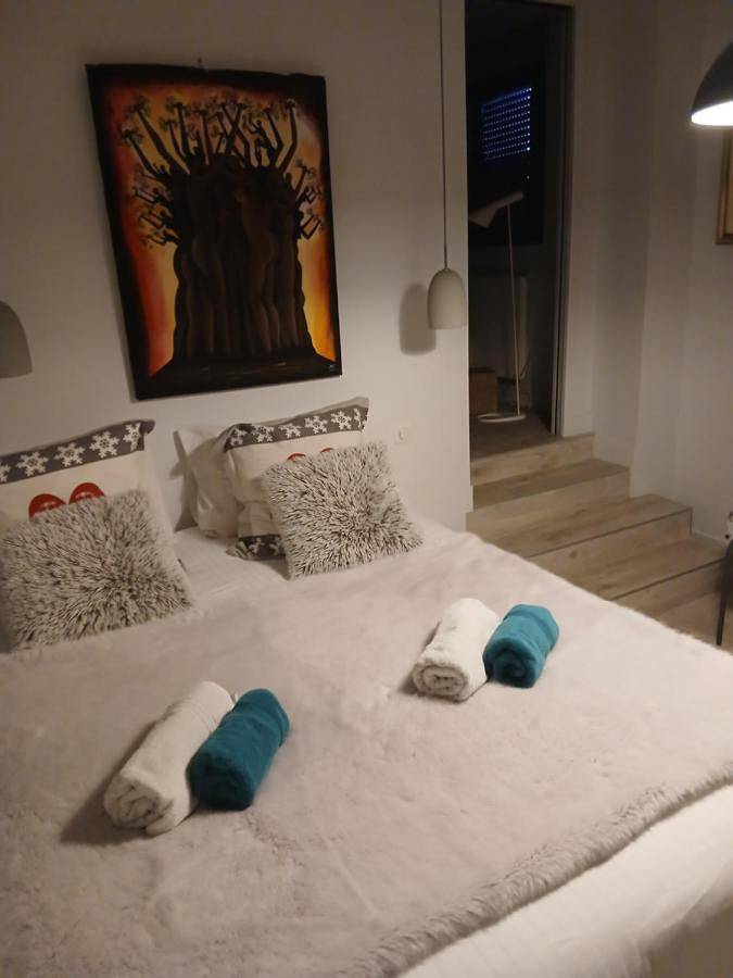 Chambre d’hôte pour 5 personnes, avec Balcon ainsi que Terrasse et Vue