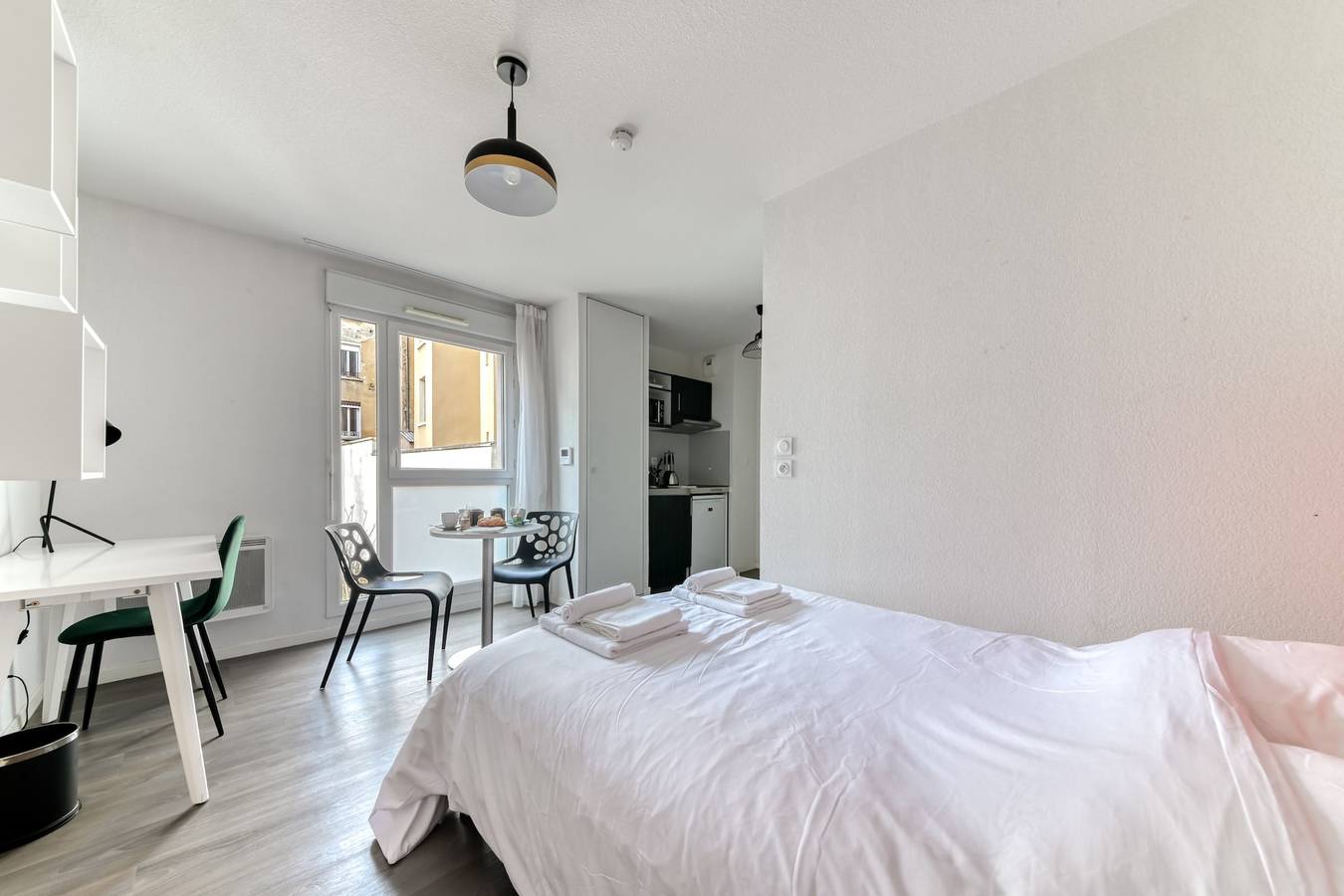 Studio entier, 4 - Le Bienvenu - Gratte-Ciel – Métro in Villeurbanne, Rhône