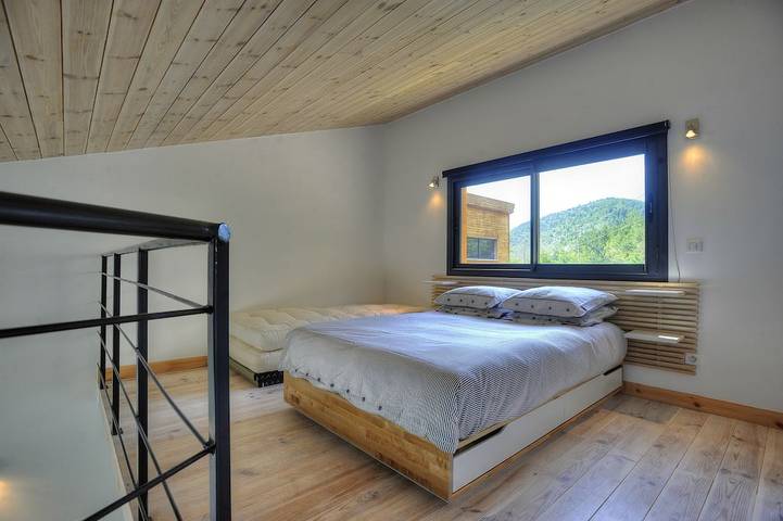 Gîte pour 4 personnes, avec piscine ainsi que sauna et jardin dans Drôme provençale - 2