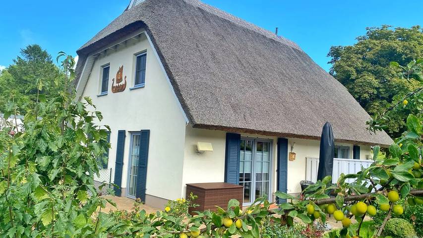 Ferienhaus für 6 Personen, mit Garten und Terrasse in Lohme