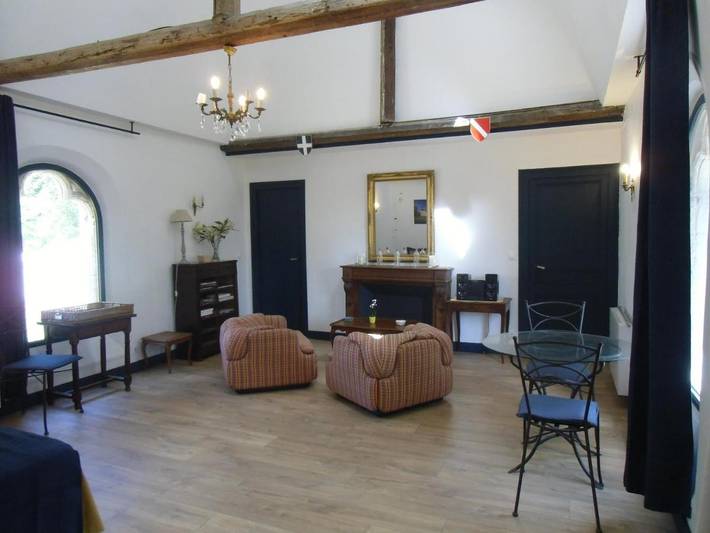 Gîte pour 2 personnes, avec Terrasse et Piscine à Les Montils