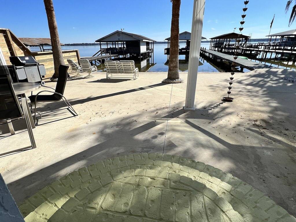 Kingsley Lake! Most Beautiful Lake in Florida! Dock 115💦 -added Queen bed! in Clay County (FL)