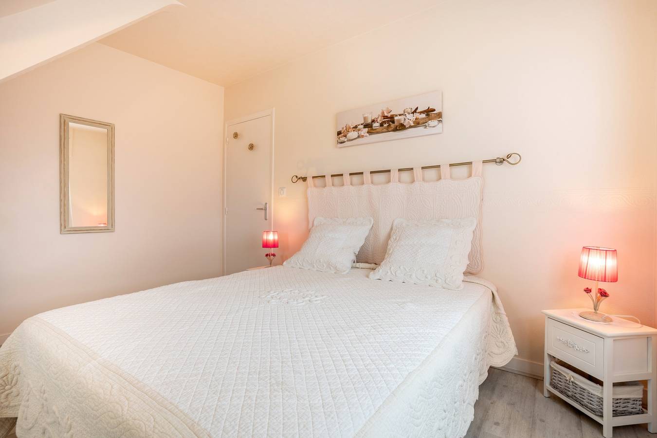 Chambre d’hôtes « Chez Coco - Chambre Pêche » avec jardin partagé et Wi-Fi in Trégunc, Côte de Cornouaille