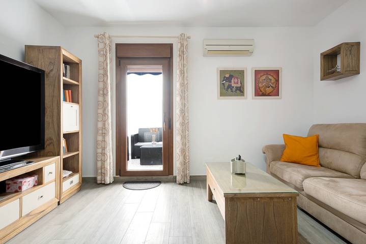 Holiday home for 6 people, with balcony - 1