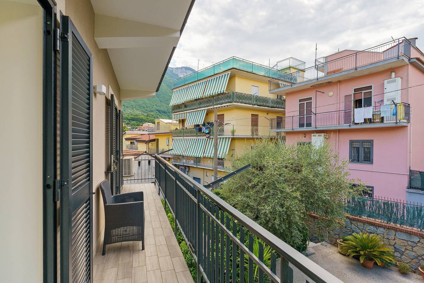 Apartamento entero, Casa Anna Standard con vistas al Faito in Pimonte, Montes Lattari
