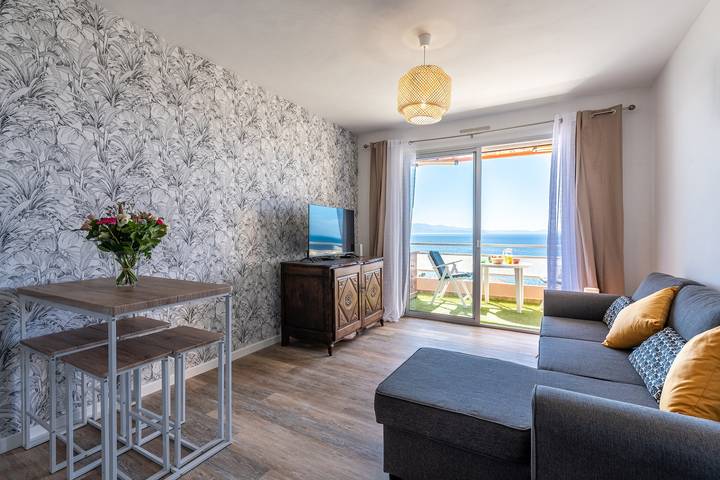 Ferienwohnung für 4 Personen, mit Balkon und Terrasse in Ajaccio - 3