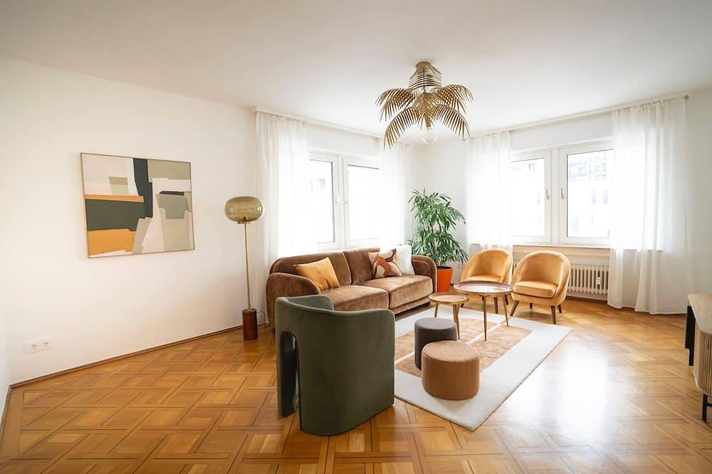 Ganze Wohnung, Seepferdchen, stilvolle Wohnung zentral in Ulm, 3 Schlafzimmer, Küche, Bad in Ulm, Schwaben