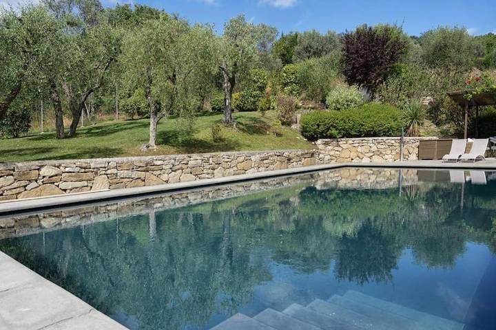 Chambre d’hôte pour 2 personnes, avec sauna ainsi que jardin et piscine
