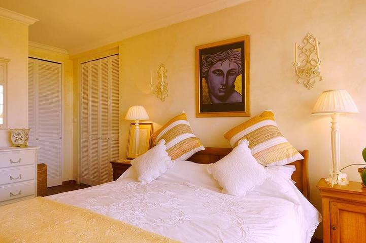 Villa pour 2 personnes, avec jardin et piscine à Saint-Paul-de-Vence - 4