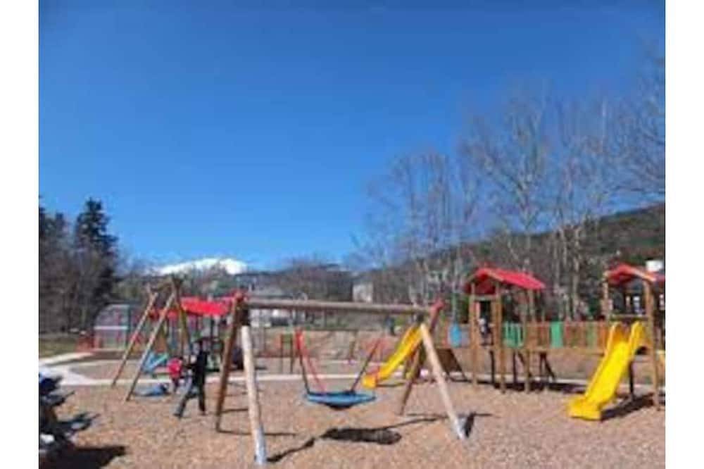 Mason T6 Formiguères in Formiguères, Parc naturel régional des Pyrénées catalanes