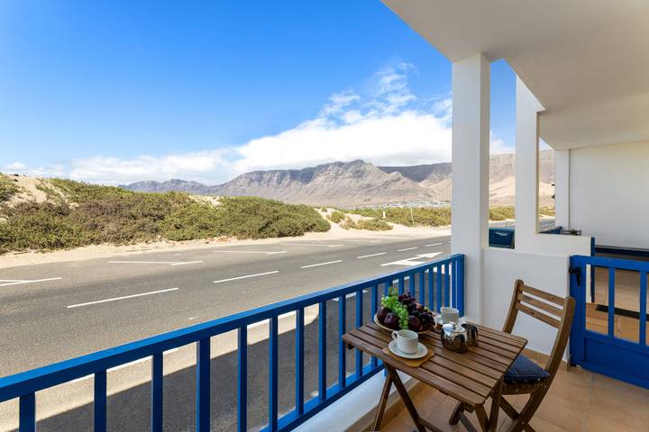 Gîte pour 4 personnes, avec balcon dans Famara - 2