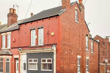 Apartment for 9 People in South Yorkshire, Photo 2