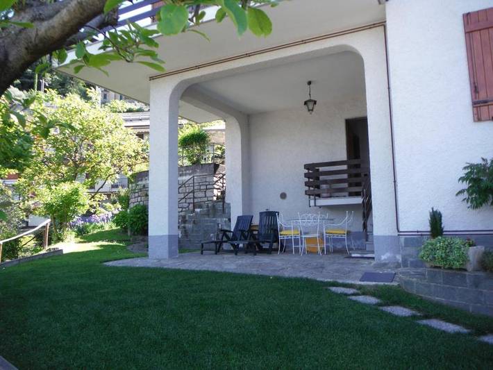 Gîte pour 3 personnes, avec vue ainsi que vue sur le lac et jardin dans Perledo - 2