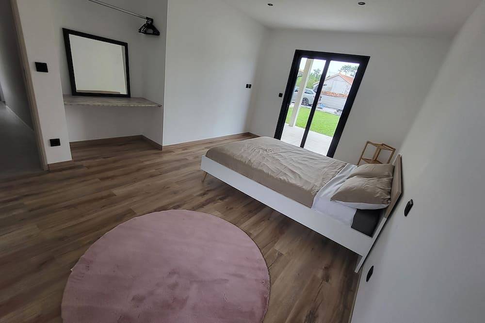 Magnificent new single-storey house with swimming pool 10 minutes from the beach in São Caetano, Coimbra Distrikt