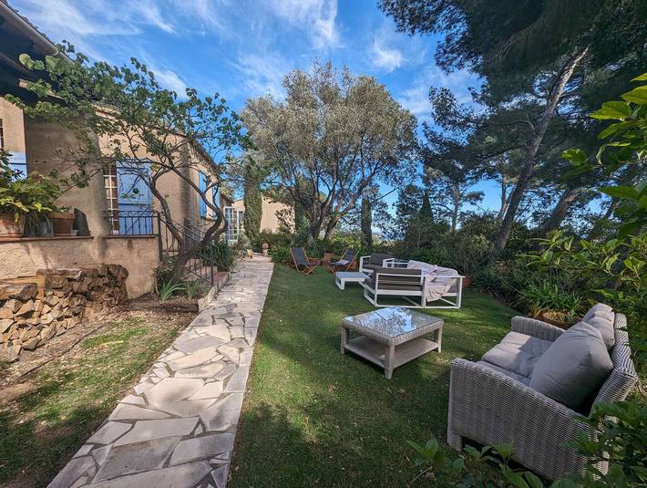 Maison de vacances pour 8 personnes, avec Terrasse et Jardin à La Seyne-sur-Mer