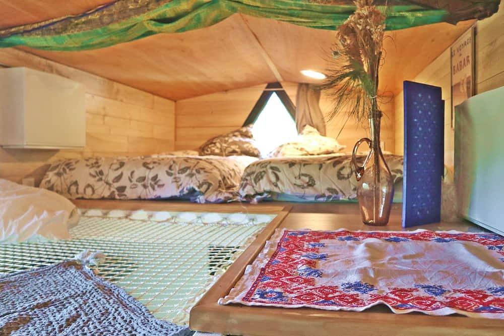 Tiny House Boho Océan - An inspiring retreat 10 minutes from the beach in Naujac-sur-Mer, Lesparre-Médoc und Umgebung