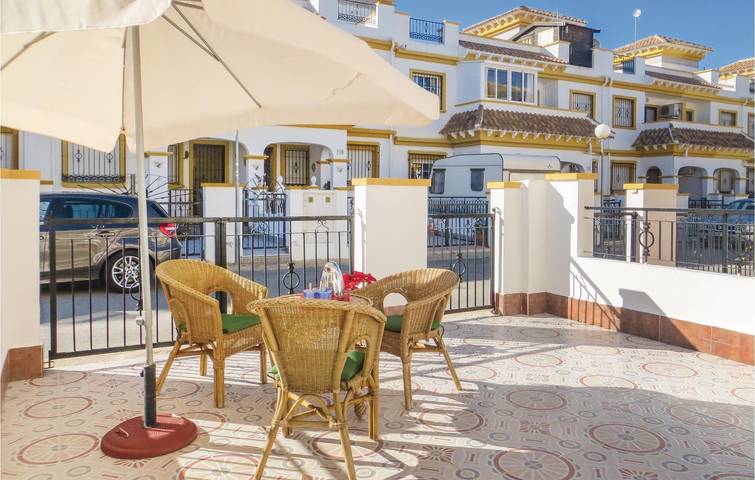 Ferienhaus für 6 Personen, mit Terrasse und Pool in Torrevieja - 4