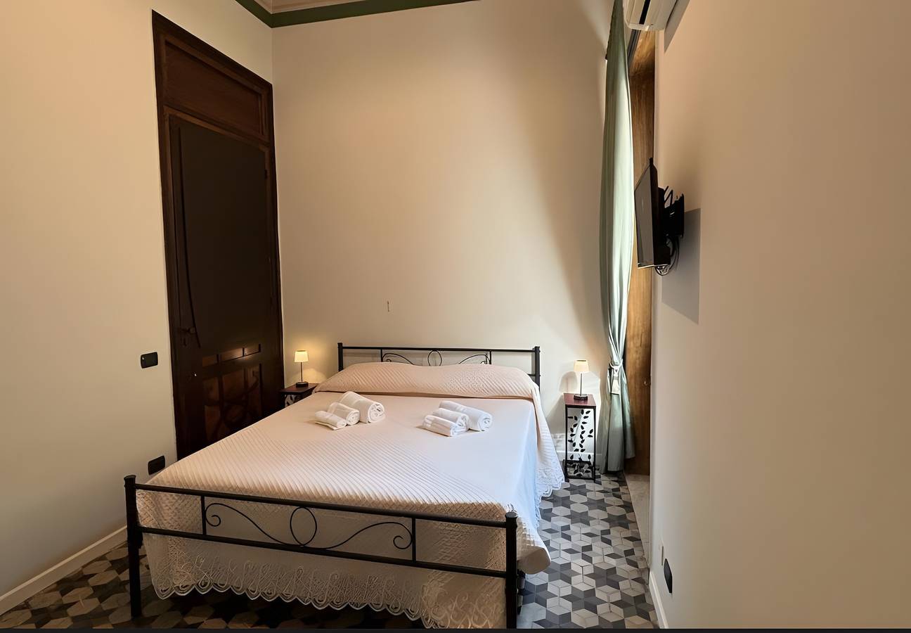 Chambre quadruple « King » avec Wi-Fi et climatisation in Cefalù, Cefalù (Commune)
