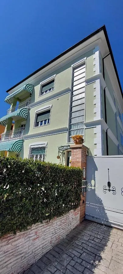 Hotel per 2 persone, con piscina e terrazza, con animali domestici - 1