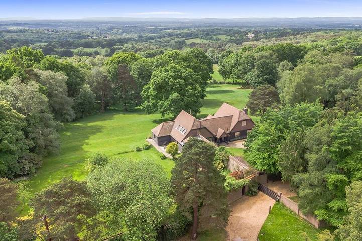 Holiday rental for 16 people, with balcony and garden, with pets in East Sussex