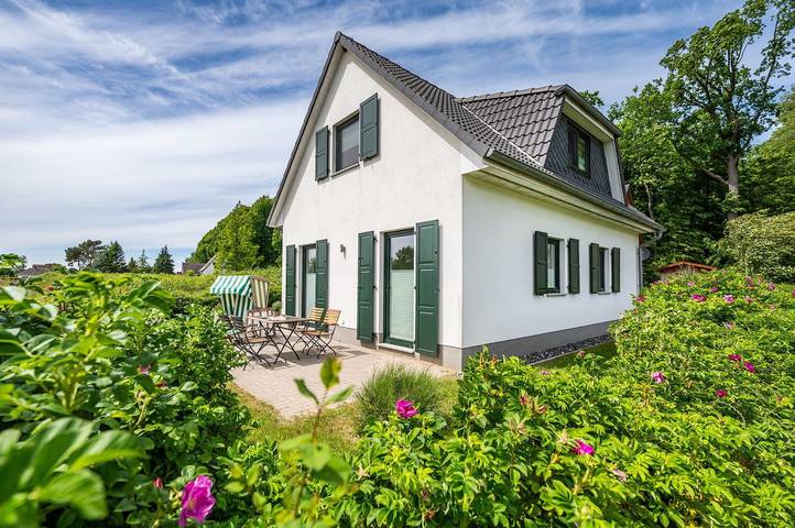 Ferienhaus für 4 Personen, mit Garten in Breege - 2