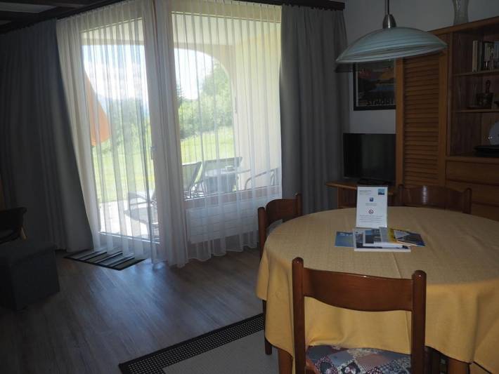 Ganze Wohnung, Residenz La Mora 30 in La Punt-Chamues-ch, Sankt Moritz