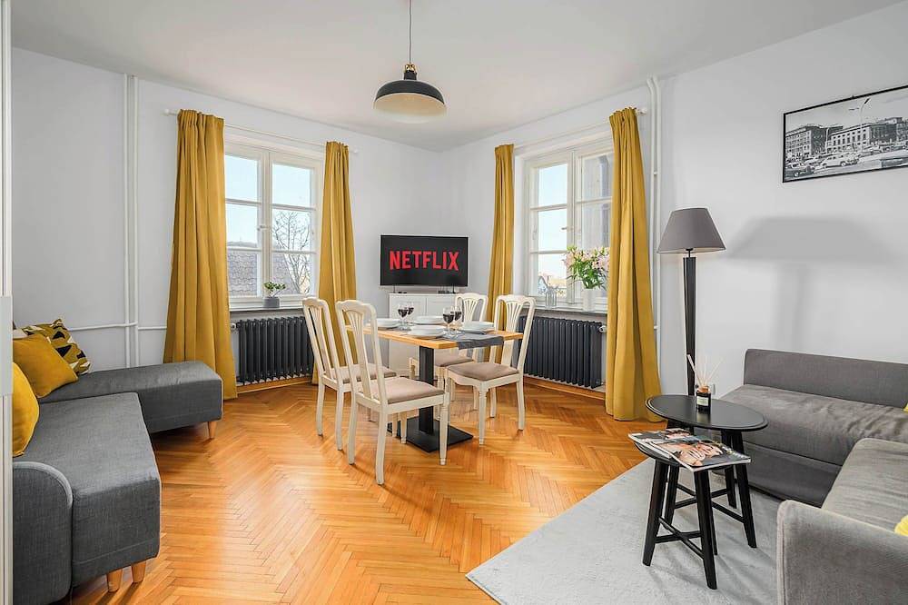 Appartamento intero, Lumina 3-room apart near the Royal Castle in Varsavia Śródmieście, Varsavia