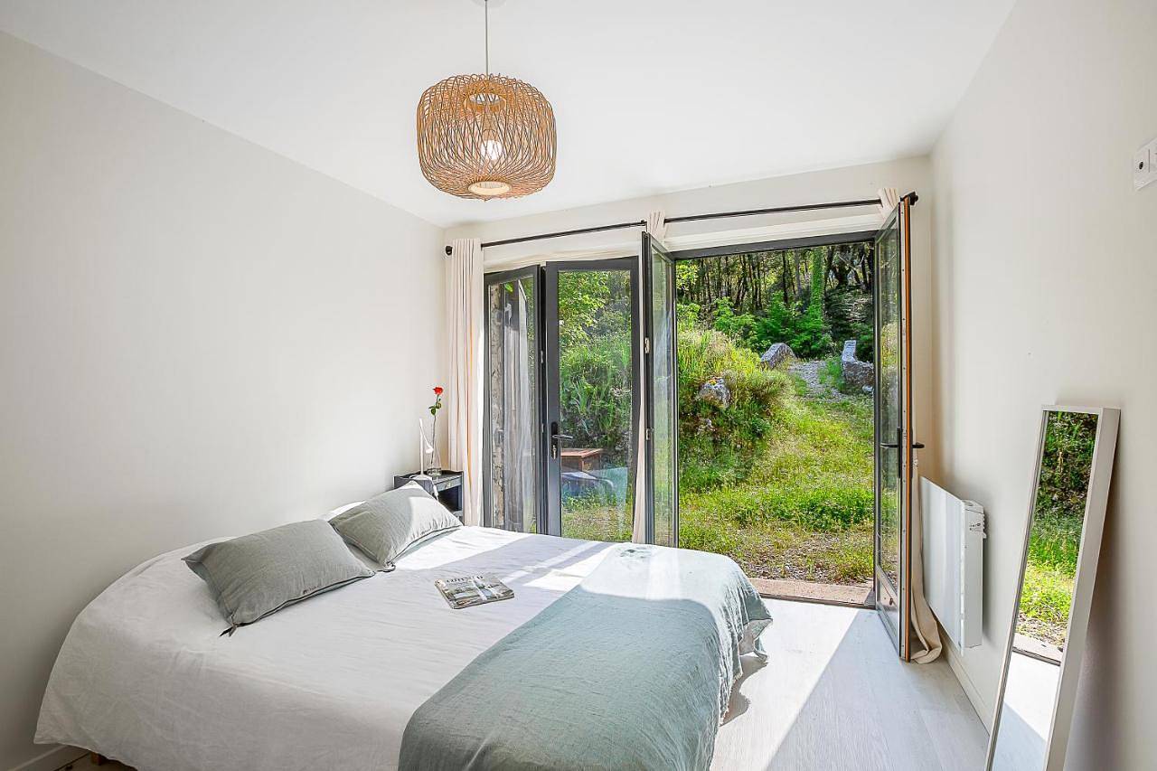 Two-Bedroom House in Escragnolles, Région de Cannes