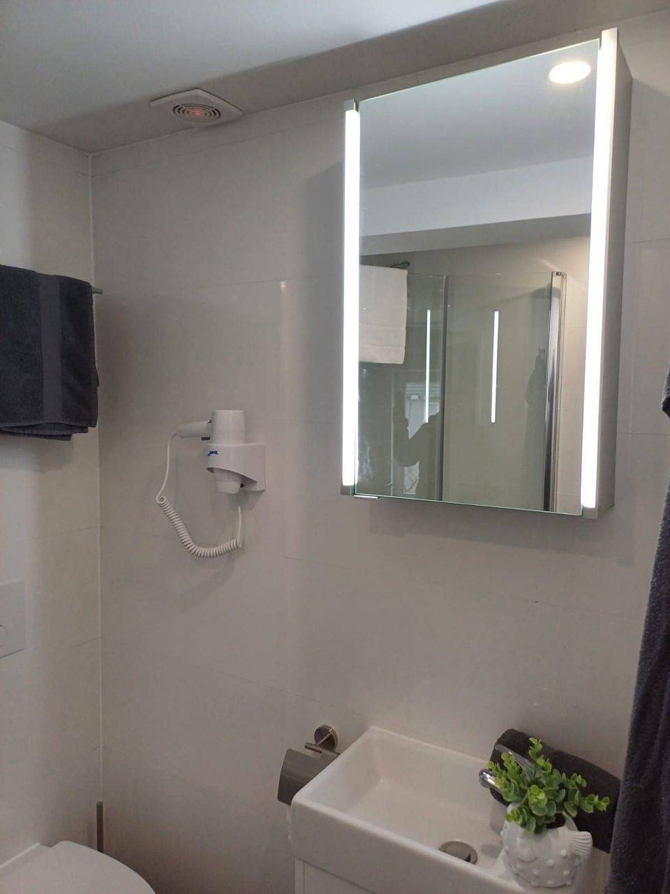 Ganze Ferienwohnung, Ml Motel Studio in Königslutter am Elm, Braunschweig und Umgebung