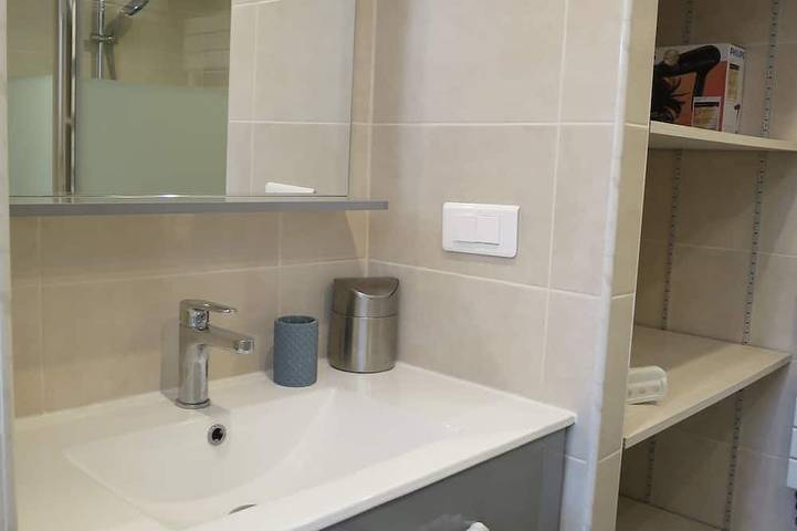 Location de vacances pour 4 personnes, avec piscine ainsi que terrasse et jardin, animaux acceptés à Trets - 2