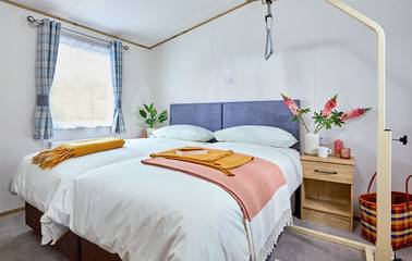 Glamping for 4 People in Milford-on-Sea, New Forest, Photo 3
