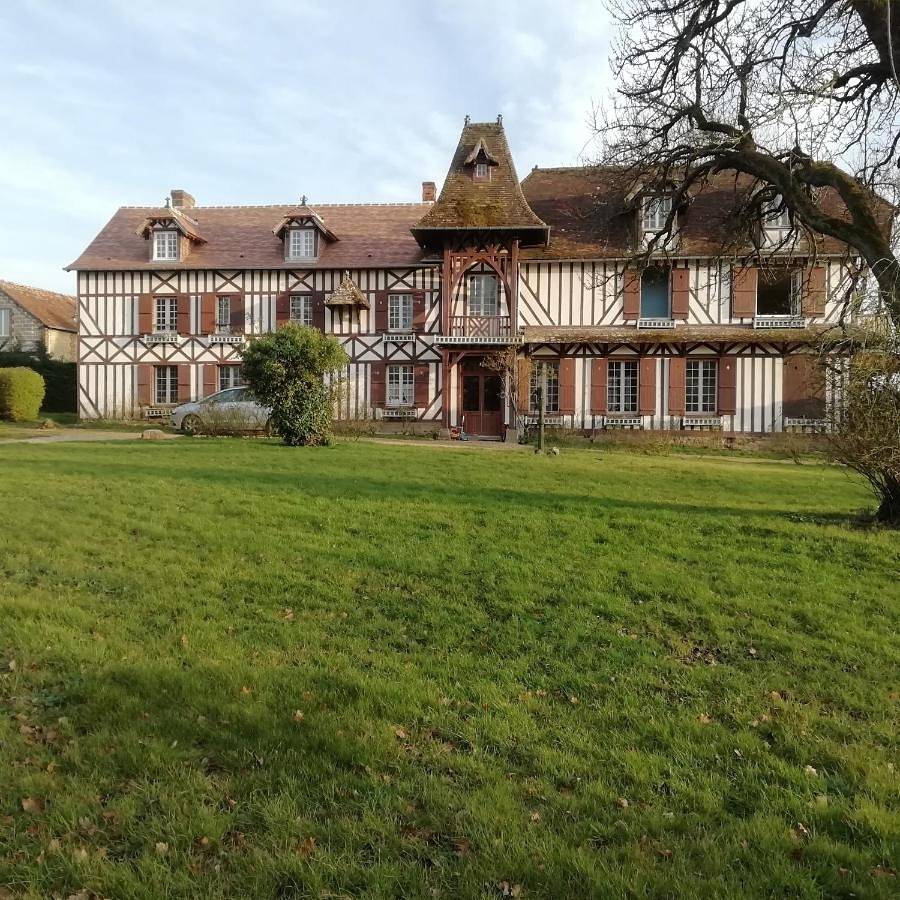 Triple Room in Livarot-Pays-d'Auge, Région de Lisieux