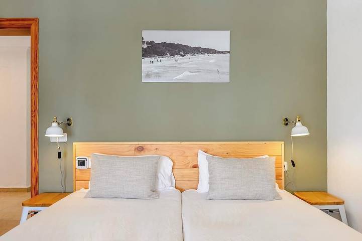 🌴 Villa Suki Ibiza – Plain-pied, piscine et jardin · 7 min Bossa in Sant Jordi de ses Salines, Sant Josep de sa Talaia