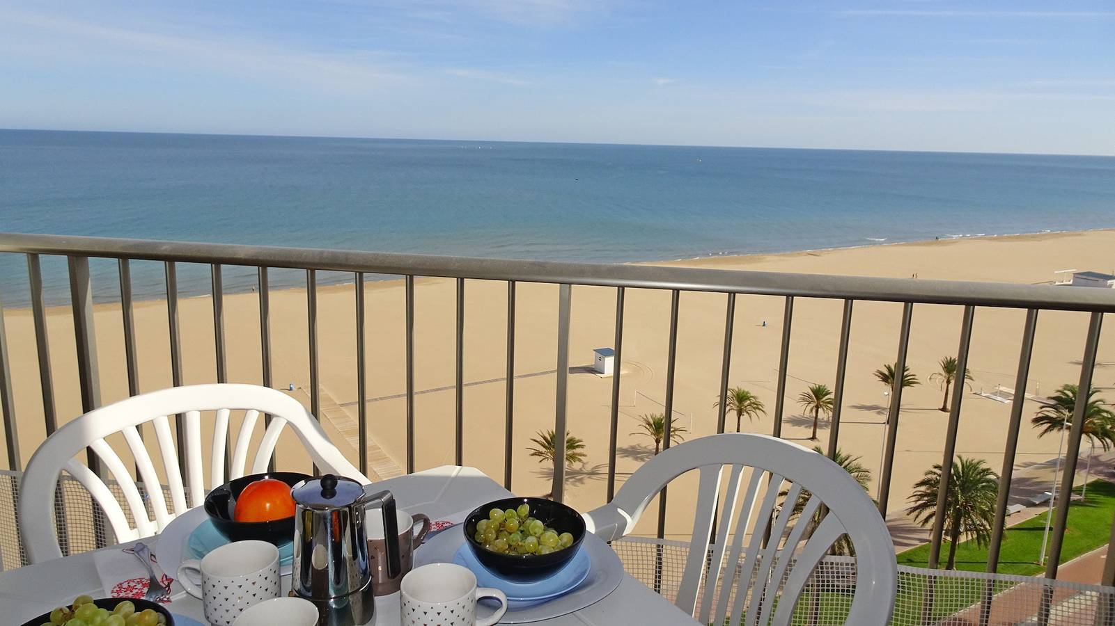Entire apartment, Infante E2 - 10 in Playa de Gandía, Costa de Valencia