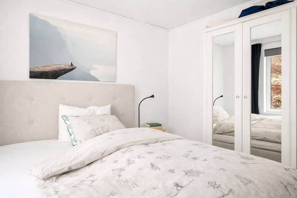 Ganze Wohnung, Great Views of Fjord & Mountains, Balcony, Central in Odda