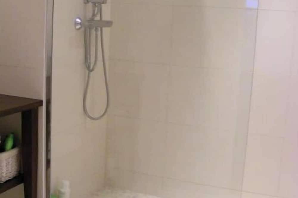 Entire apartment, Superb apartment near Deauville in Blonville-sur-Mer, Lisieux region