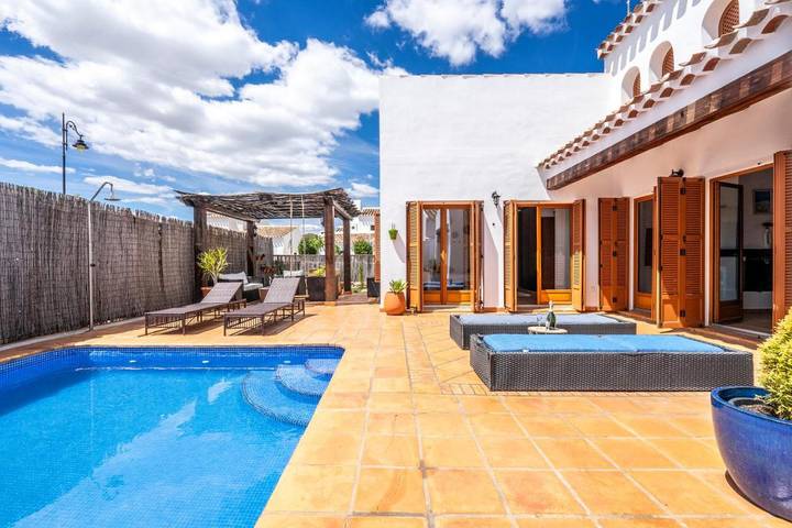 Chalet para 6 personas, con jardín y piscina, Se admiten mascotas en Huerta de Murcia - 3