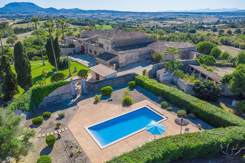 Finca Son Costa - Villa con piscina privada en Montuiri con Wifi Gratis in Montuiri, Interior de Mallorca