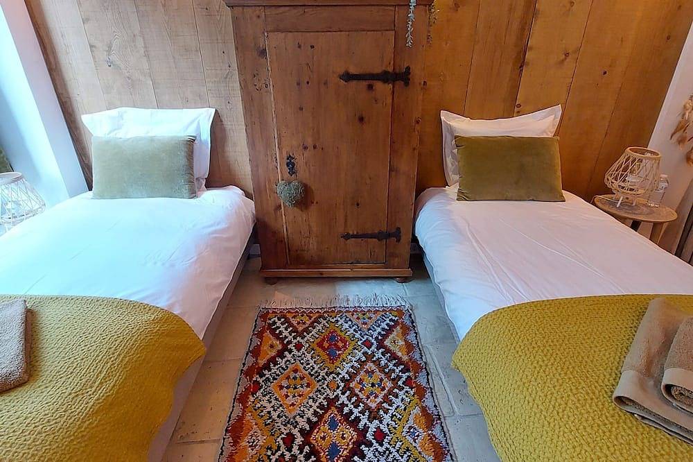 Entire apartment, Charming apartment in the village of Marly le roi near Versailles and Paris in Marly-le-Roi, Yvelines