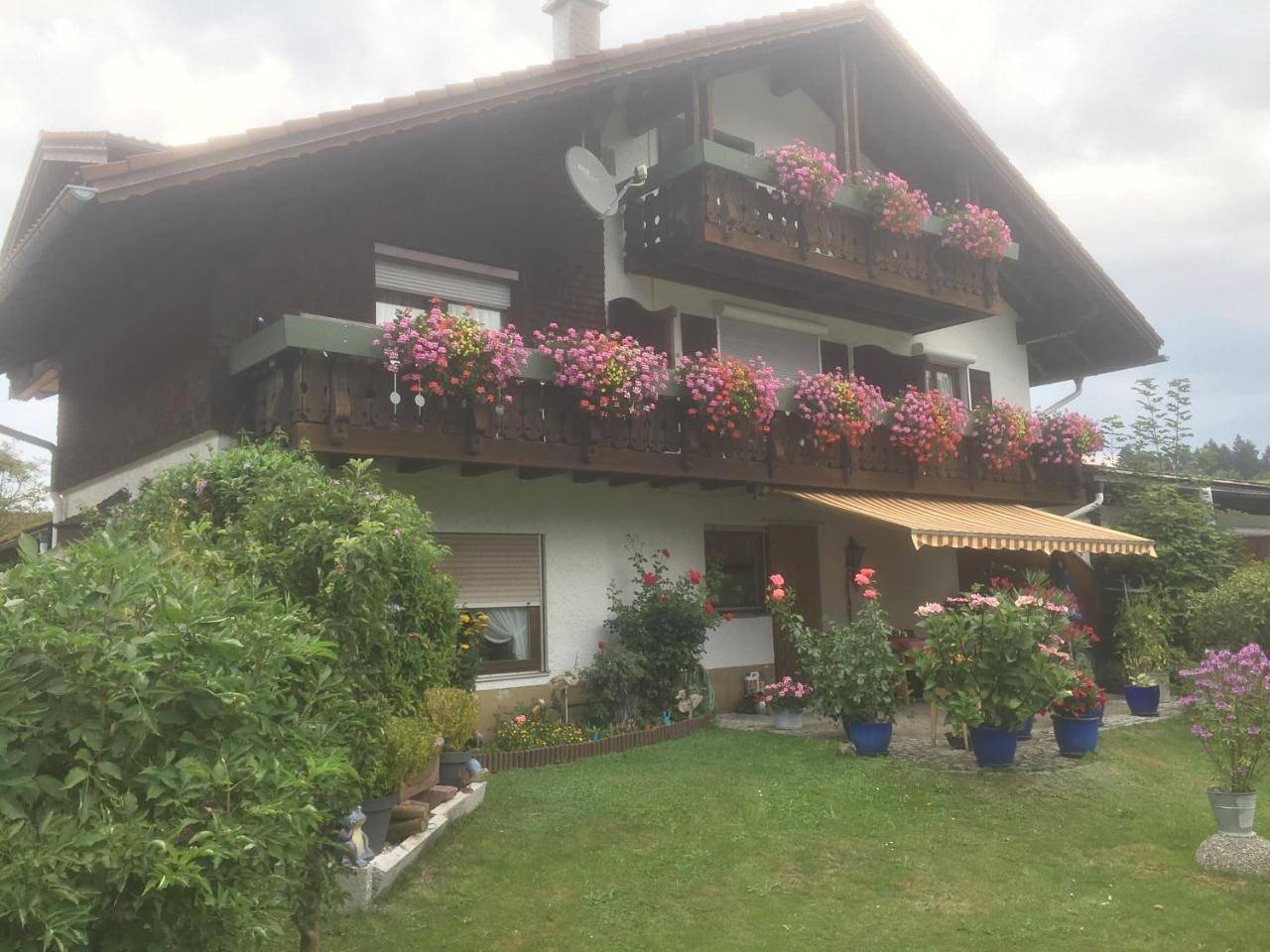 Gästehaus Christa in Obermaiselstein, Bayerisch Schwaben