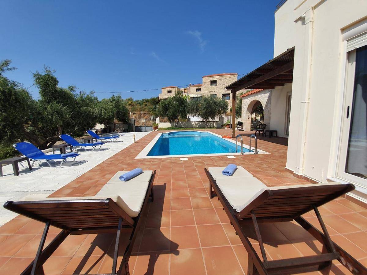 Argo Villa Kalives in Kalyves, Chania und Umgebung