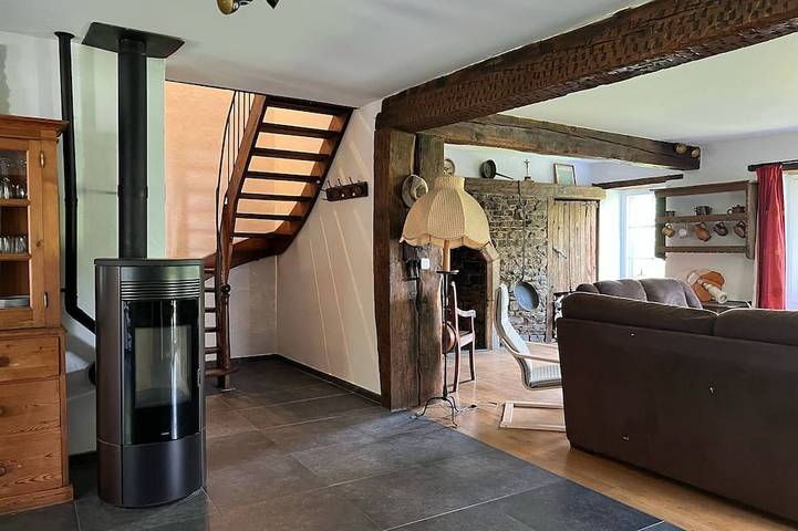 Location de vacances pour 9 personnes, avec jardin et terrasse à Paliseul - 2