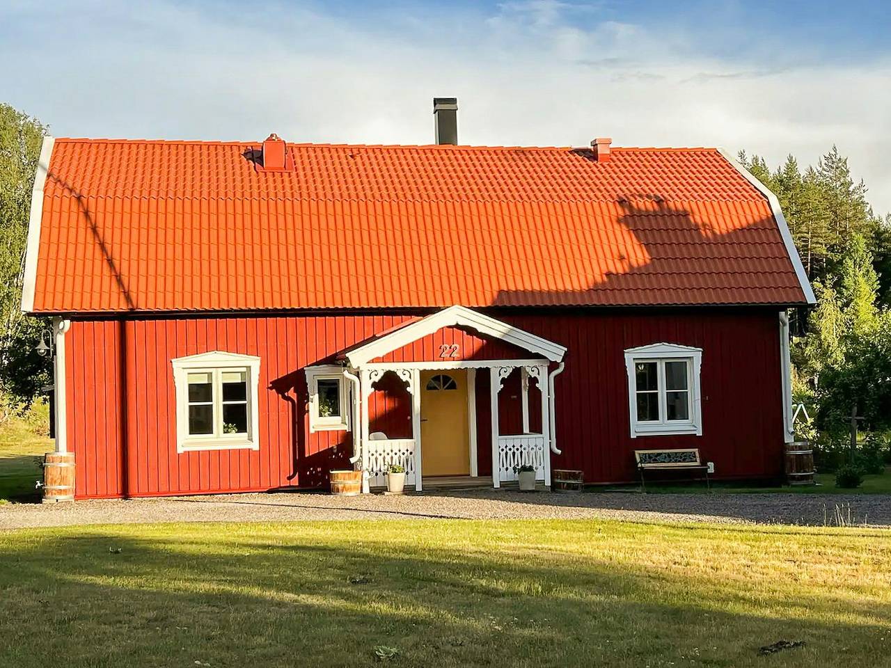 Historisches Großmutterhaus inmitten der Natur auf dem Rangsta-Hof in Nynäshamn