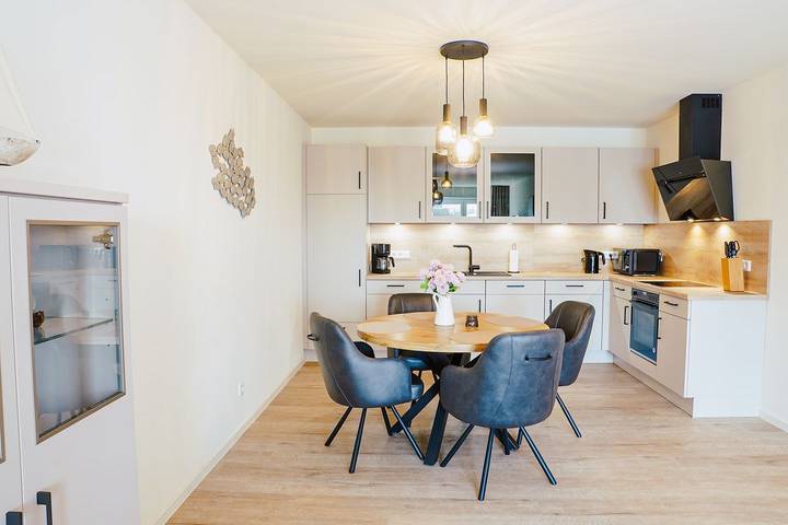 Apartamento entero, Küste33/34 – Sauna. Balkon. Strandnah. Nordseezeit in Tossens. in Tossens, Butjadingen