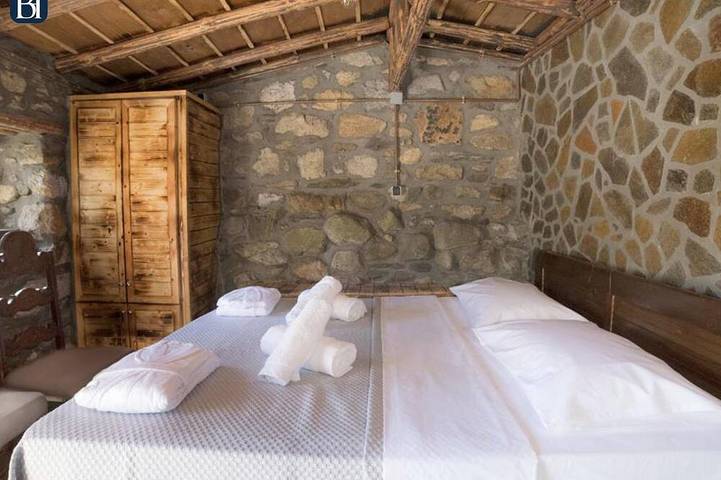 Ferienhaus für 3 Personen, mit Balkon und Pool in Ikaria