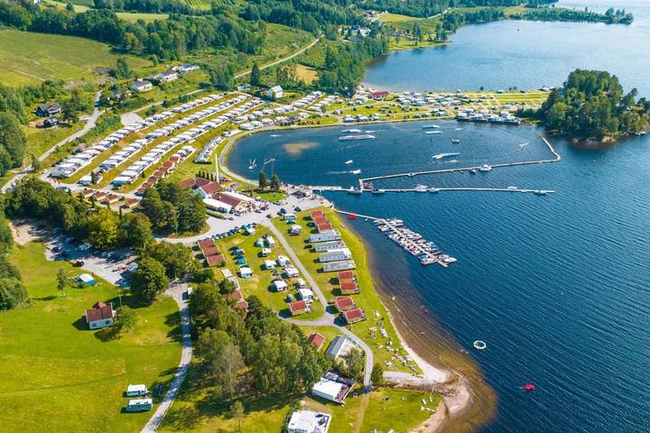 Camping for 6 personer, med Terrasse og Hage i Østlandet