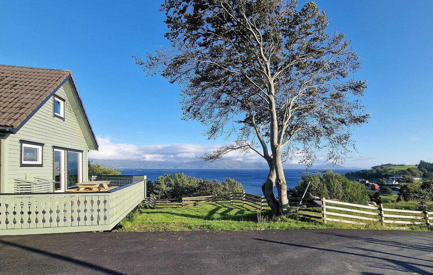 Ferienhaus für 9 Personen mit Ausblick in Tansøy, Flora